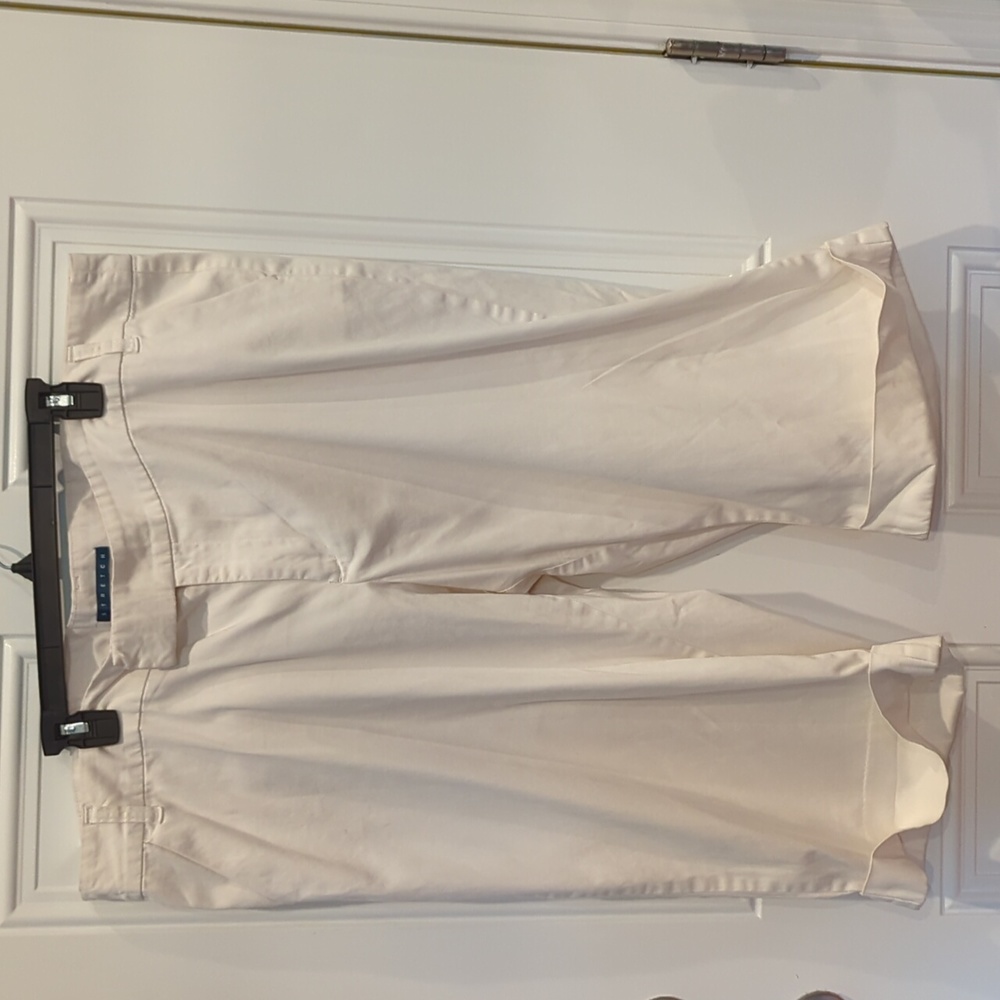 Old Navy White Pants/Capris